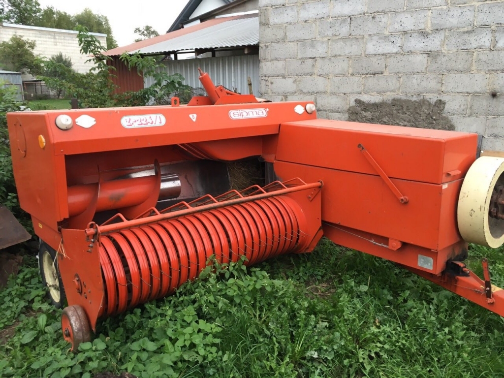 Пресс-подборщик тюковый sipma z 224 (cипма)