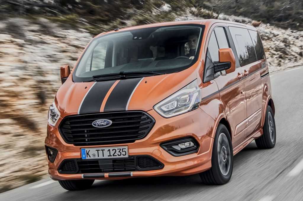 Ford tourneo custom 2023: новое поколение микроавтобуса