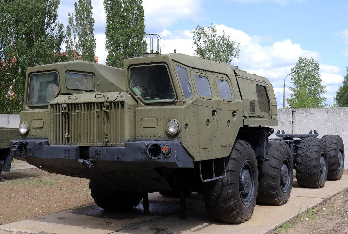 Характеристики боевой машины МАЗ-543 и нескольких популярных модификаций