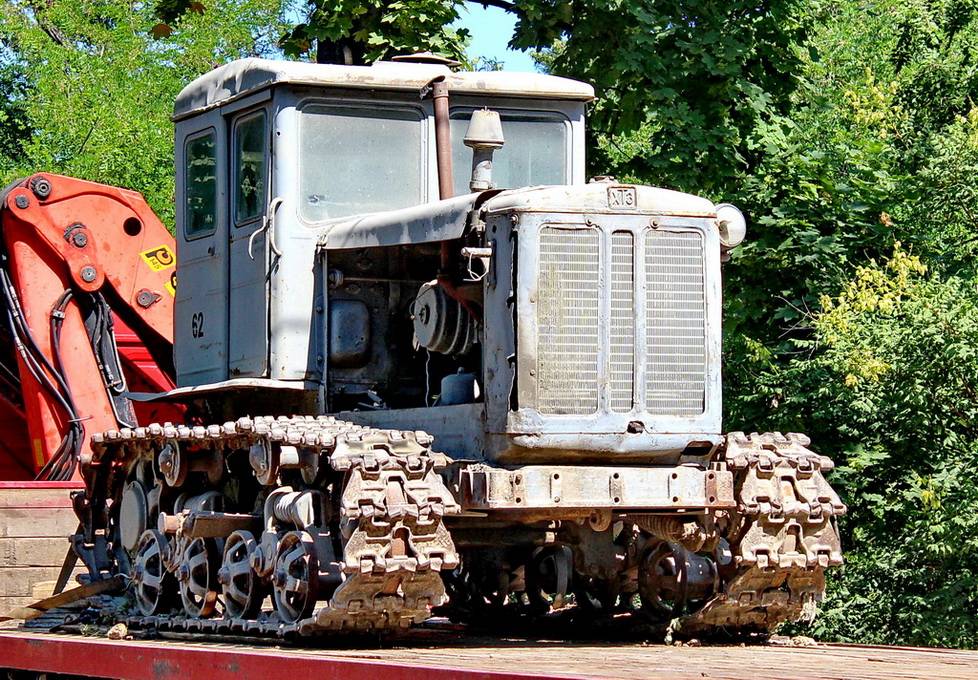 Трактор т 74 "гусеничный" - технические характеристики . эсплуатация
