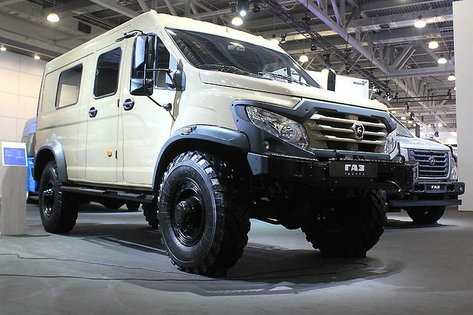 Новый соболь next 4х4 в оригинальном кузове с двойным кабинным модулем. газель некст 4х4 с подключаемым полным приводом дизель