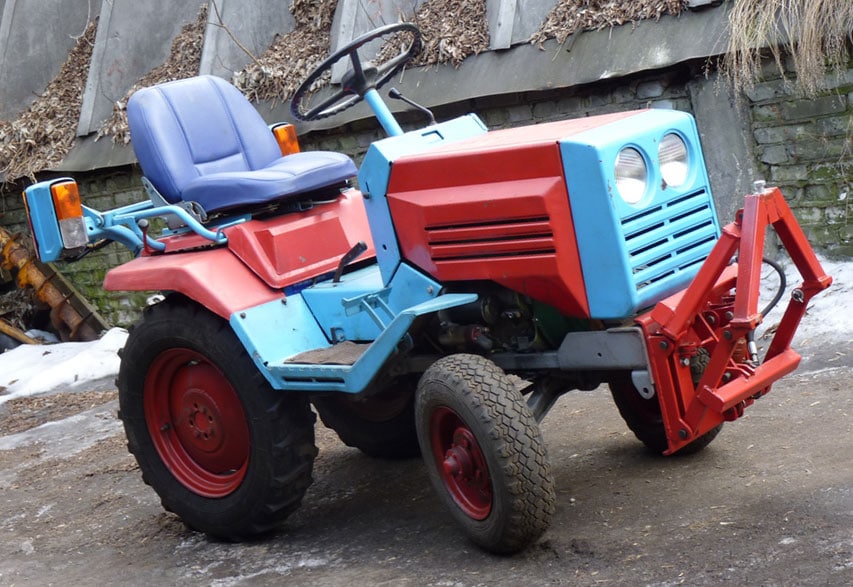 Мини-трактор кмз-012: коротко о главном