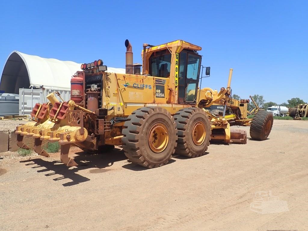 Komatsu 275 технические характеристики.
