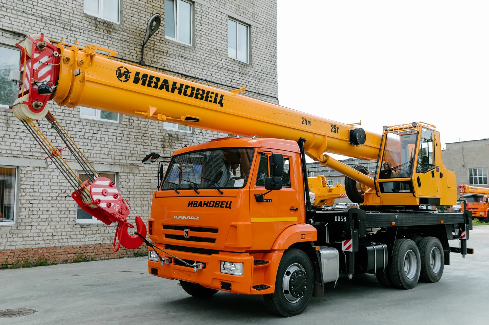 Кран кс 45717 ивановец 25 тонн — технические характеристики