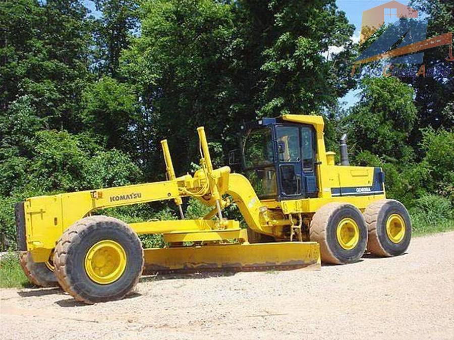 Бульдозер komatsu d63e 12