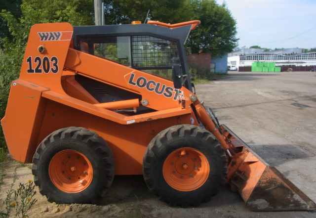 Мини-погрузчик locust l903, радиальный тип подъёма - булат