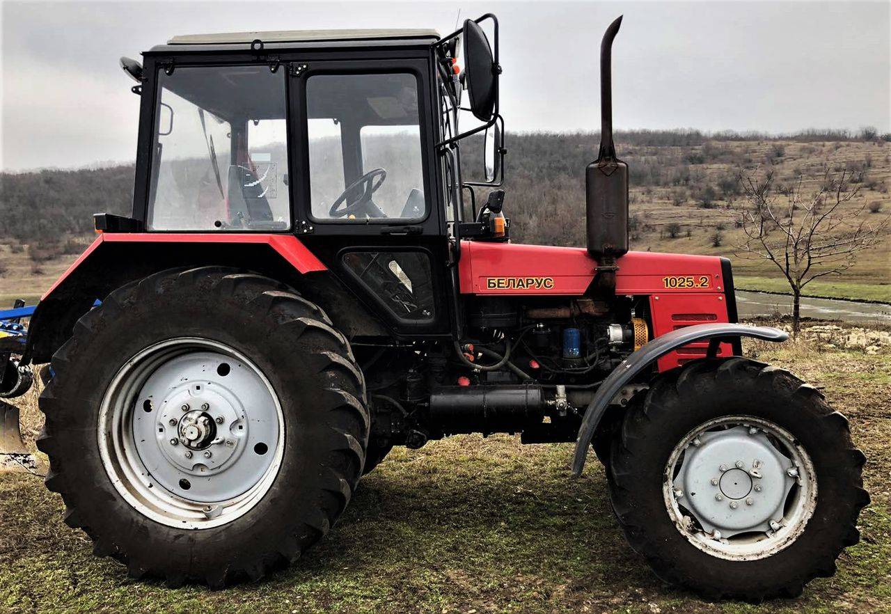 Основные недостатки и технические характеристики трактора мтз-1025 беларус. устройство и технические характеристики трактора мтз-1025.