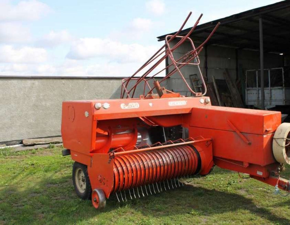 Пресс подборщик для мини трактора — особенности и разновидности